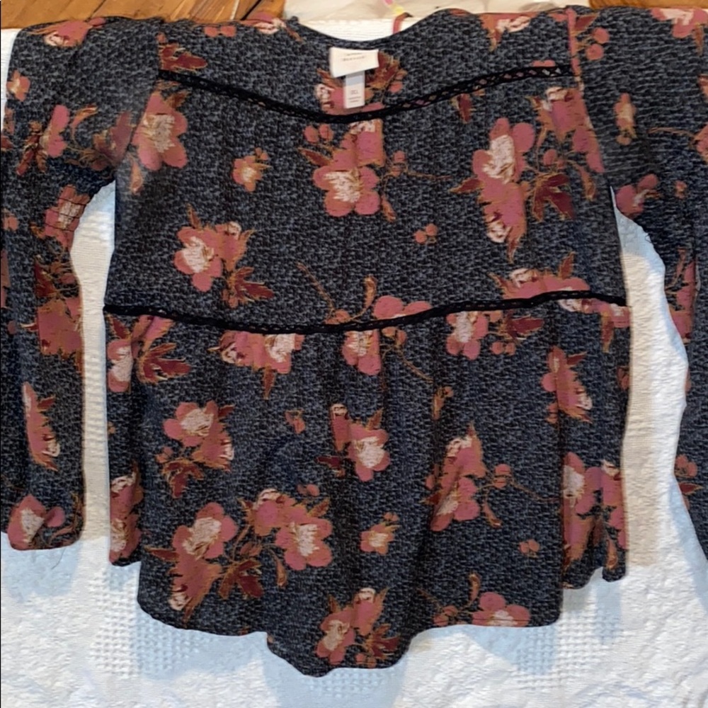 Women’s Floral Blouse